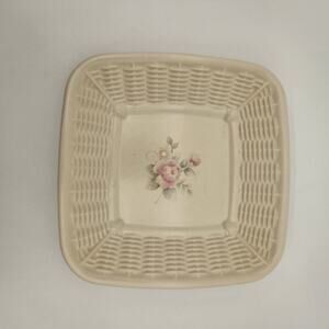 Pfaltzgraff Tea Rose 7 1/4" Square Trinket Dish‎ Basket Pattern Valentine Boho